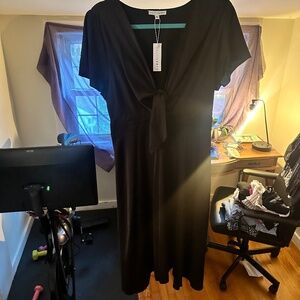 Baltic Born Poppy Satin Midi dress, black